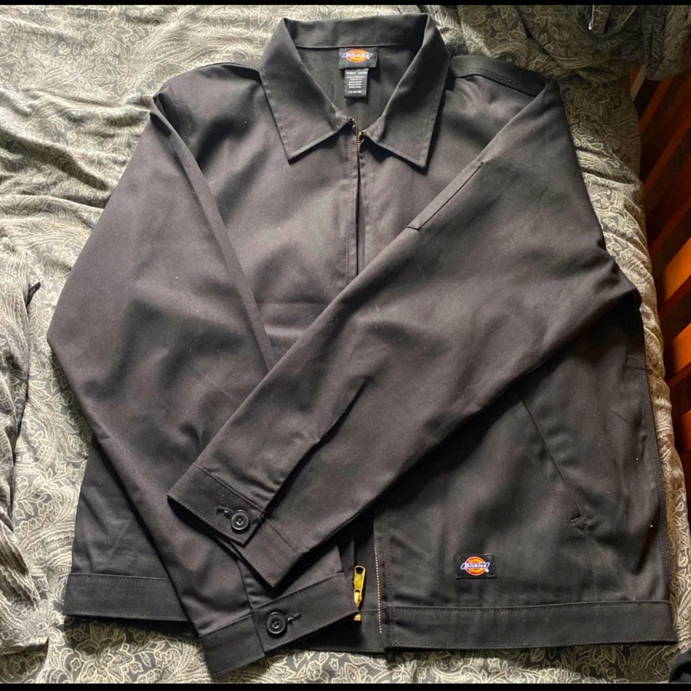 Black Dickies work jacket